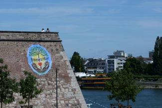 Alter Zoll, dahinter der Rhein